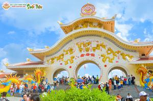 ĐÓN CHỜ LỄ HỘI TRÁI CÂY TẠI SUỐI TIÊN CÙNG GIANG’S