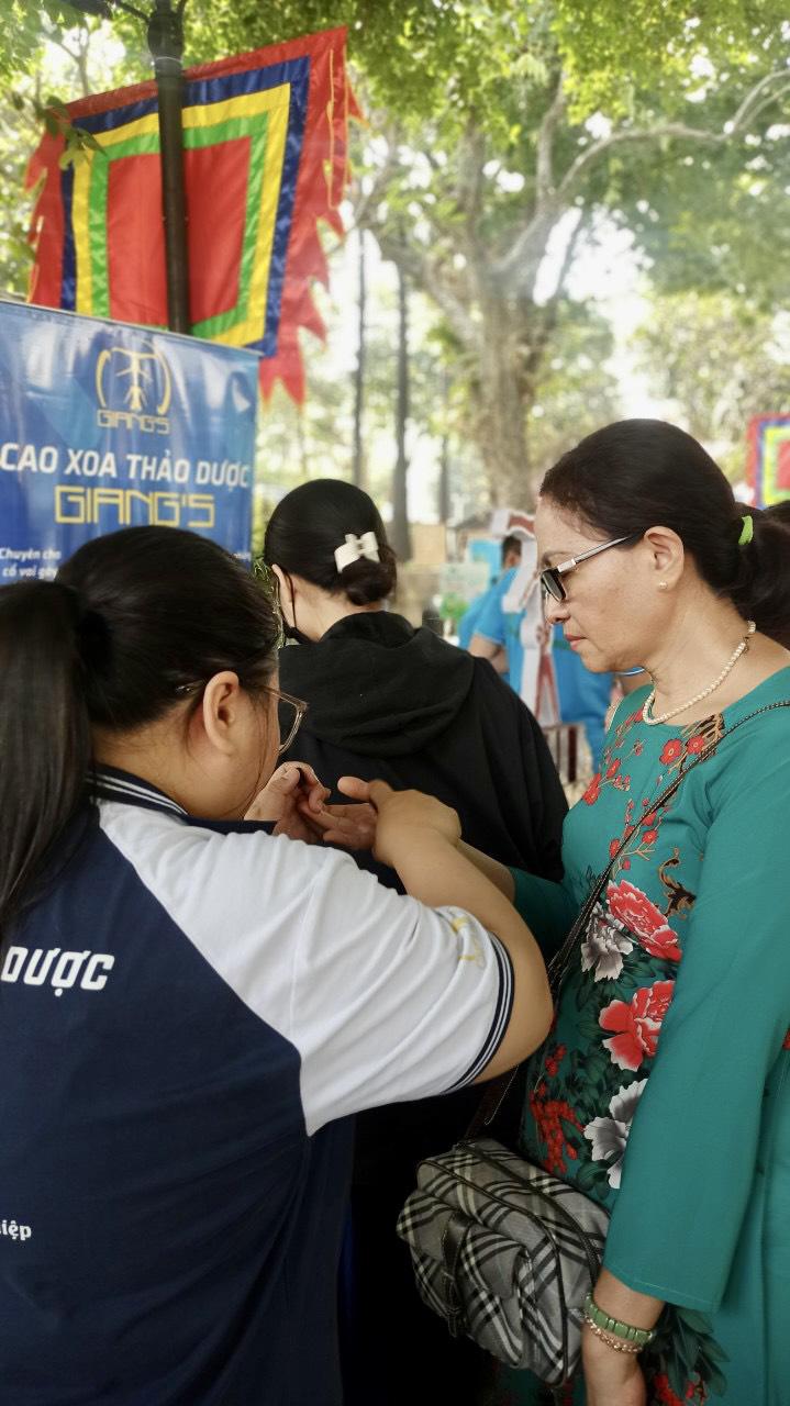 VUI TƯƠI NGÀY HỘI “HƯƠNG SẮC MÙA XUÂN” LẦN 6 NĂM 2024