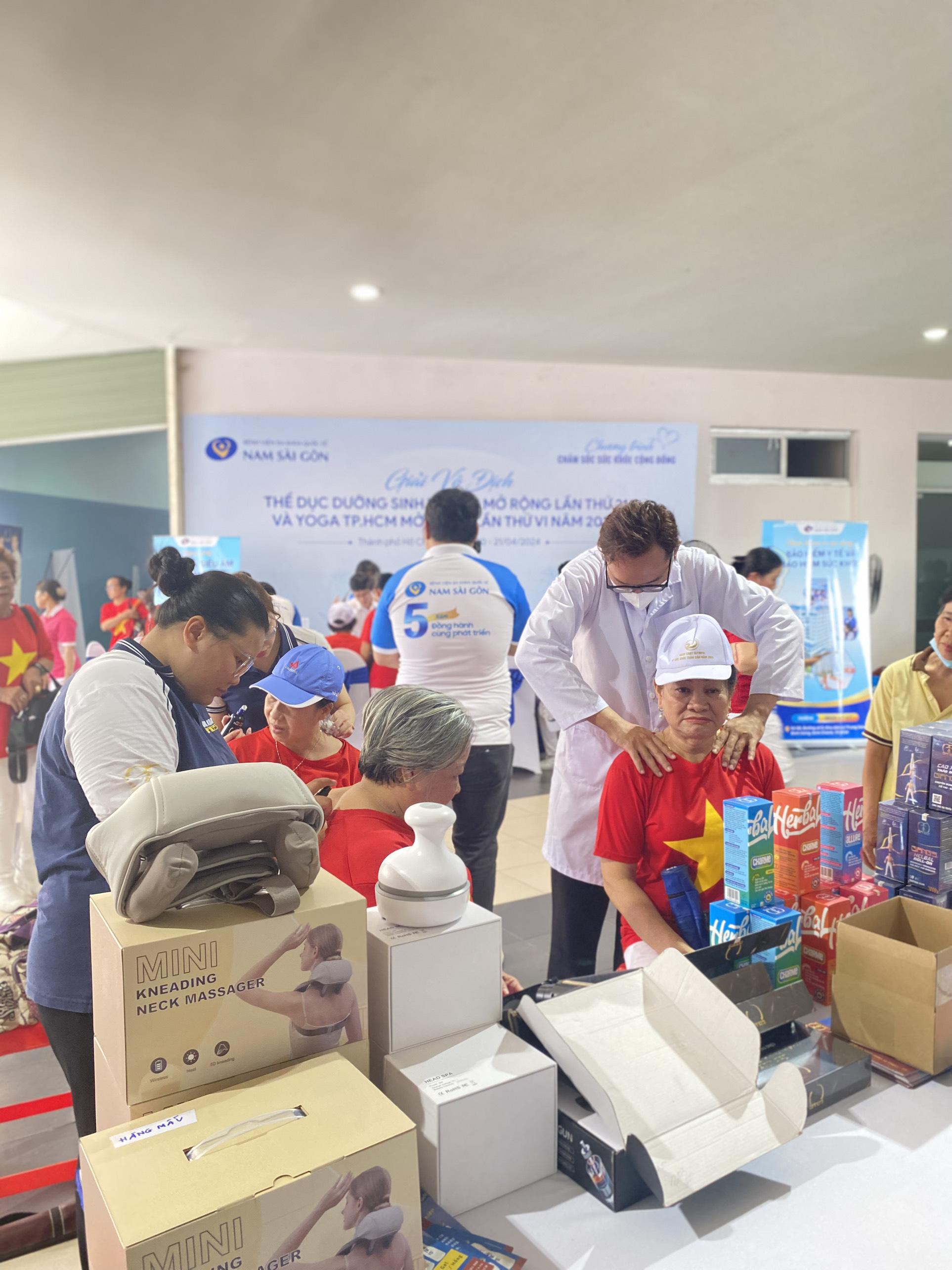 CAO XOA THẢO DƯỢC GIANG’S GÓP SỨC KHOẺ CHO NGƯỜI CAO TUỔI